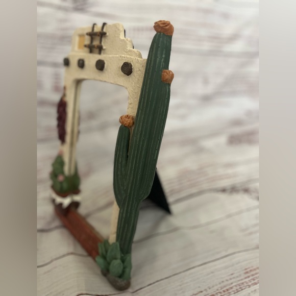 Vintage figi southwest boho cactus tabletop mirror - Picture 2 of 4